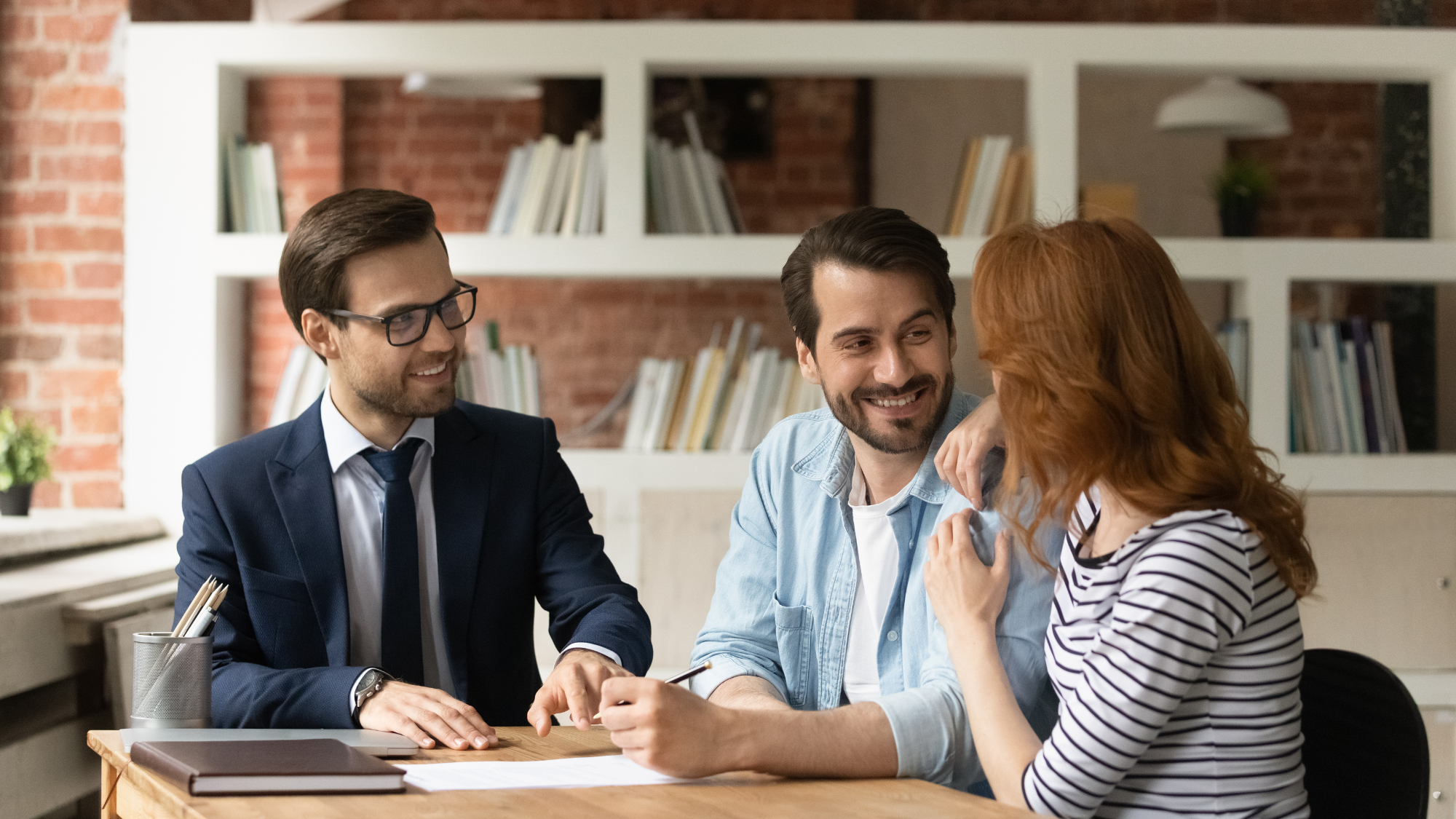 Mandataires immobiliers : comment se démarquer en 2023 ?